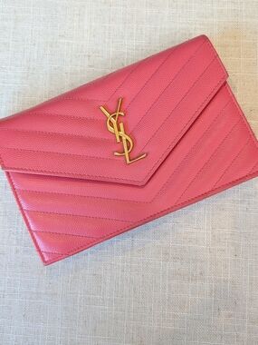 Saint Laurent Pink Quilted Envelope Wallet On Chain with Gold YSL Logo